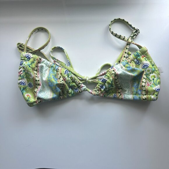 Shein Multicolor Patterned Bikini Top - Picture 3 of 4